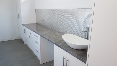 apm_rainbow_splashback_1